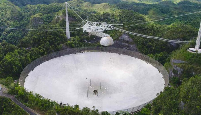 100 Sinyal Misterius dari Antariksa Mungkinkah Itu Alien?