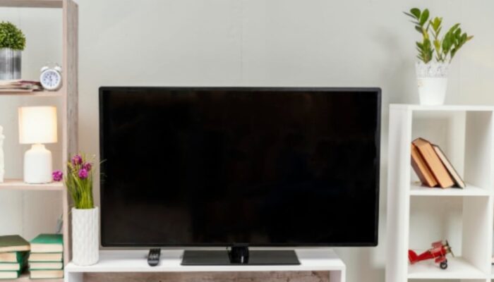 5 Smart TV 43 Inci Full HD Paling Murah, Dijamin Irit Listrik untuk Nonton Sepuasnya!