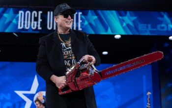 Elon Musk Pecahkan Rekor Kekayaan Global Tembus 852 Miliar Dolar