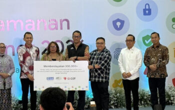 Google Gelontorkan Rp 84 Miliar Jaga Anak Muda Online