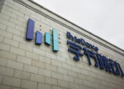 Perang AI Imlek Raksasa China Berbagi Angpau Hingga Mobil