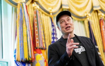 Rahasia Kekayaan Awal Elon Musk Terungkap Jual Perusahaan Pertama