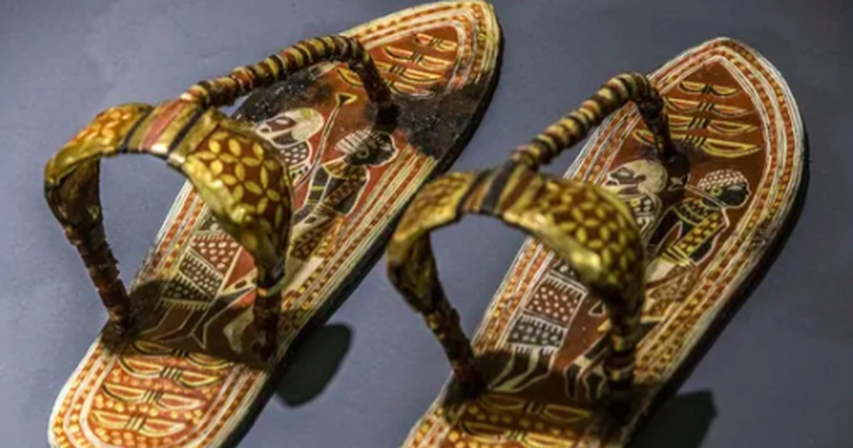 Sandal Firaun Ungkap Kekuatan Teknologi Simbolis Kuno