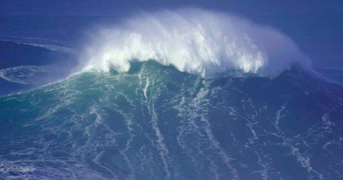 Satelit Ungkap Gelombang 35 Meter Menggila di Pasifik