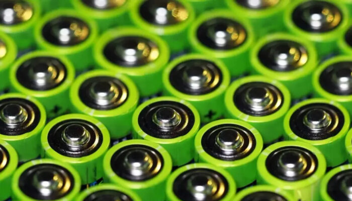 Terungkap AI Prediksi Umur Baterai Cuma 50 Siklus Ini Caranya