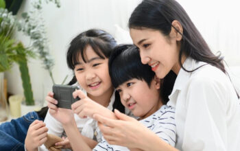 Anak Aman di Medsos Mastel Sambut Baik Aturan Baru Ini