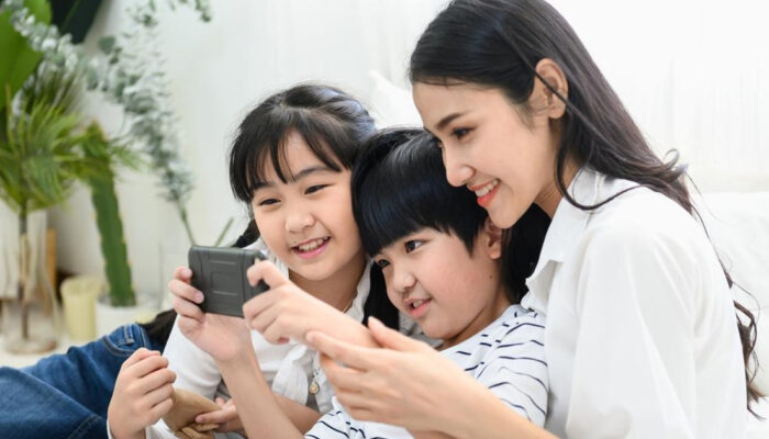 Anak Aman di Medsos Mastel Sambut Baik Aturan Baru Ini