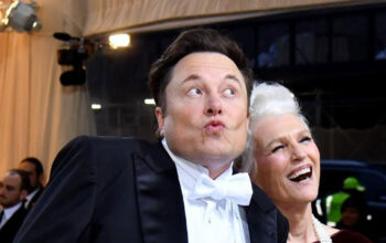 Kejutan Ibu Elon Musk: Rumah Sang Miliarder Cuma Ada Satu Handuk