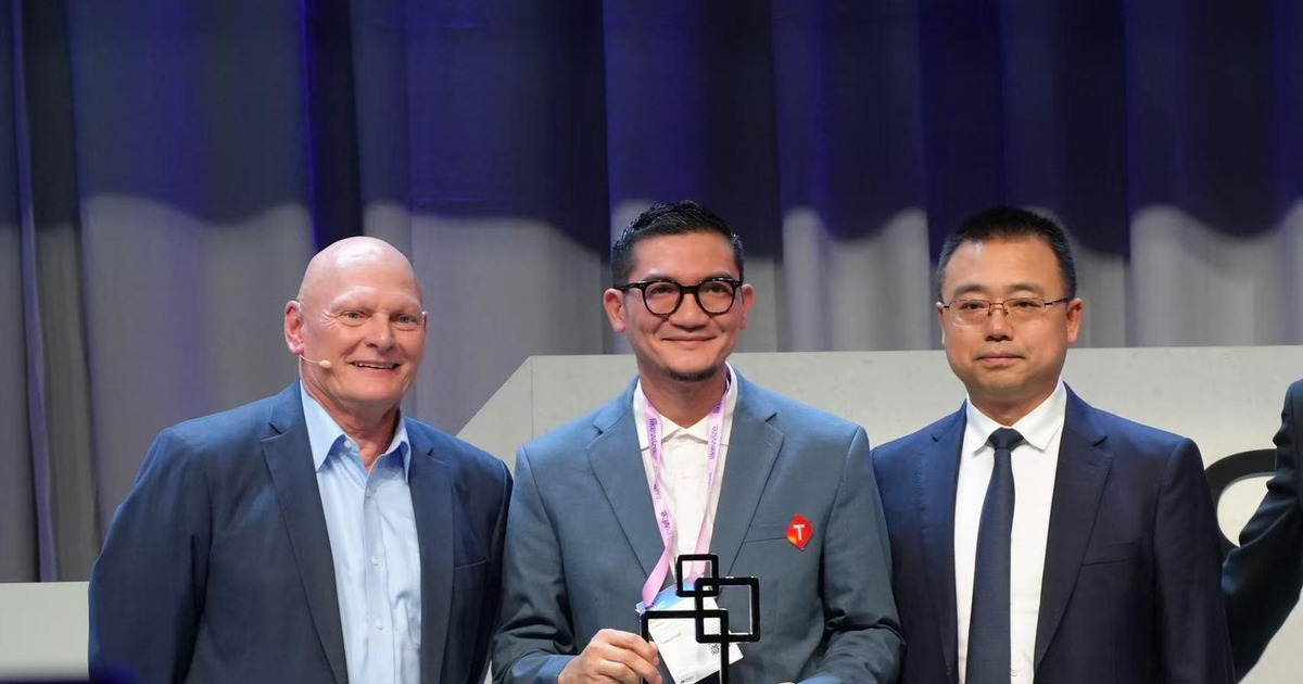 Telkomsel Huawei Sabet GLOMO 2026 Rahasia Internet Super Stabil