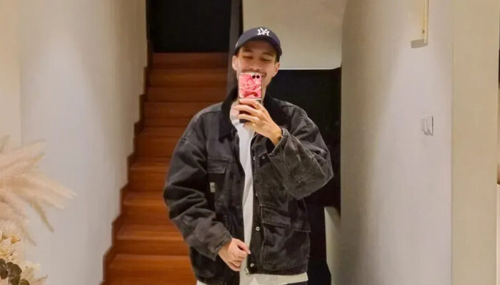 Vidi Aldiano Berpulang Dunia Hiburan Berduka Netizen Menangis