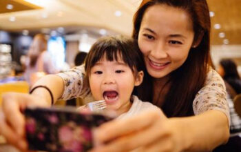 Waduh! Akun Medsos Anak 16 Tahun Terancam Diblokir Komdigi