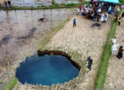 Waspada Tanah Ambles Mendadak Ini Penyebab Sinkhole Misterius