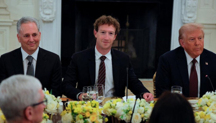 Zuckerberg di Dewan Sains Trump Ilmuwan Asli Langka