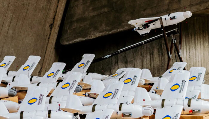 Bos Jerman Remehkan Drone Ukraina Mainan Lego Tuai Kecaman