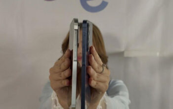 Galaxy A57 vs A56 Beda Tipis Tapi Upgrade Terasa Nyata?