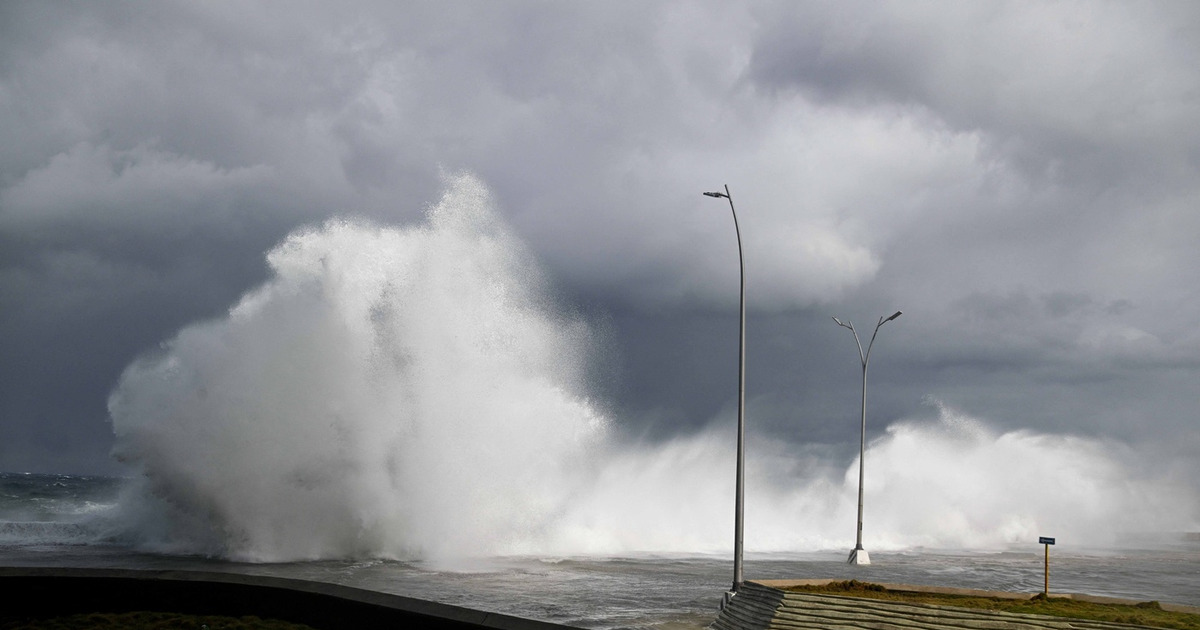 Gelombang Raksasa 35 Meter Gegerkan Pasifik Rahasia Laut Terungkap