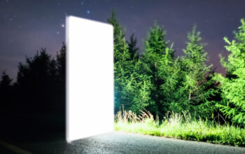 Ilmuwan Ungkap Partikel ‘Portal’ Dimensi Kelima Benar Ada!