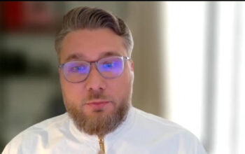 Kontrak Instan EWC Ancam Karir Pemain Esports Ini Kata EF