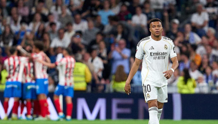 Kontroversi Mbappe: Berdarah Disikut Wasit Cuek?