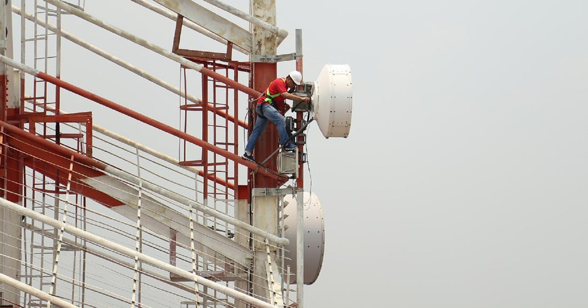 Lelang Frekuensi 700 MHz 2,6 GHz Dibuka Siapa Siap Unggul