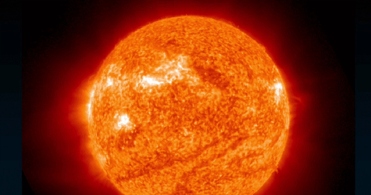 Matahari Mengamuk Dua Flare X Raksasa Radio Bumi Tumbang