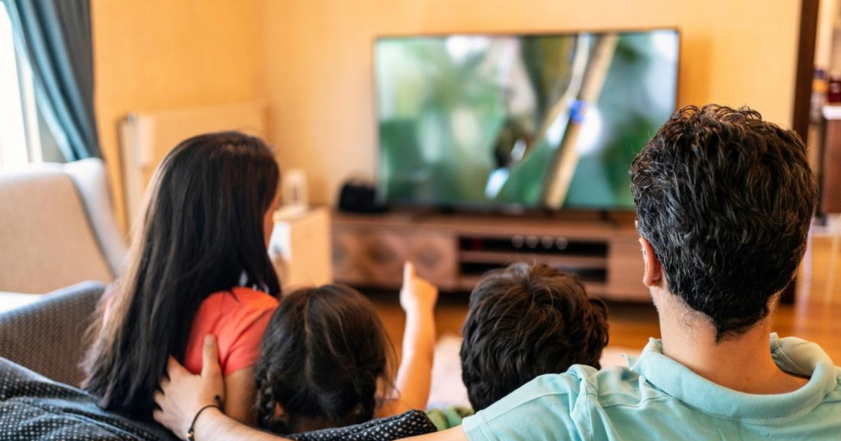 Nonton Seru di Rumah Hemat Biaya Ini Rahasianya!