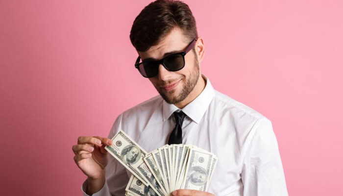 Pegang HP Ungkap Status Sosial Anda Fakta Mengejutkan