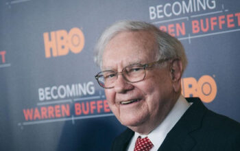 Rahasia Apple Sukses Warren Buffett Puji Tim Cook