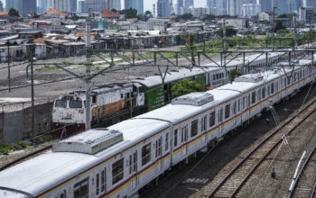 Rahim Copot Akibat Kereta? Mitos Aneh yang Pernah Dipercaya