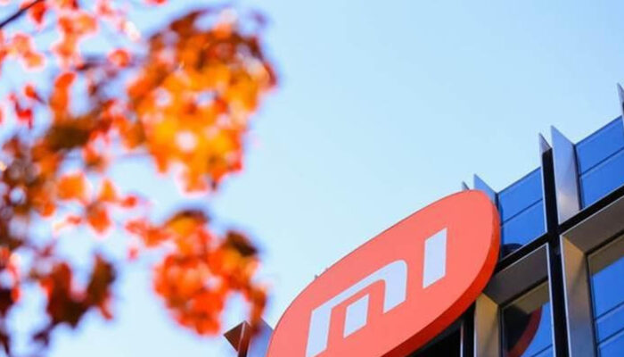 Redmi Siapkan HP Baterai 10.000 mAh Pesaing Power Bank!