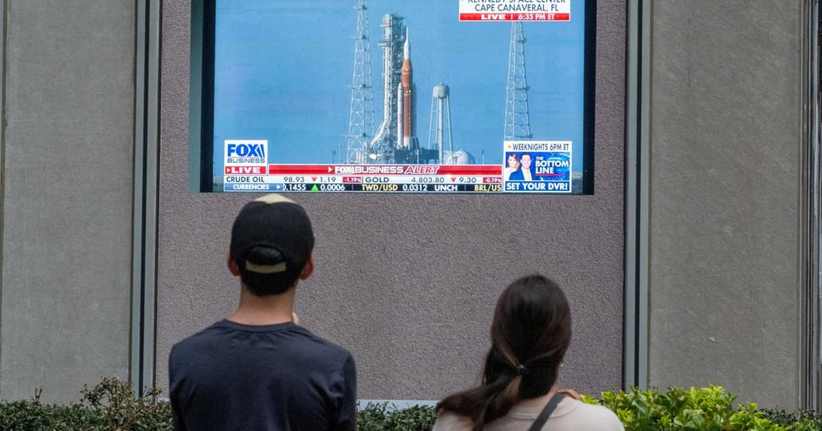 Saksikan Flyby Artemis II Live Netflix Malam Ini Pertama Sejak Apollo