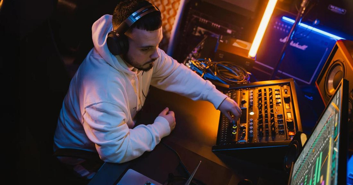 Sennheiser HD 480 Pro Bass Akurat Bikin Studio Pro Tercengang