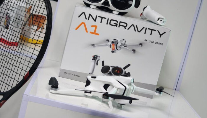 Terbang Tanpa Tuas Drone 360 8K Ini Bikin Konten Anti Ribet