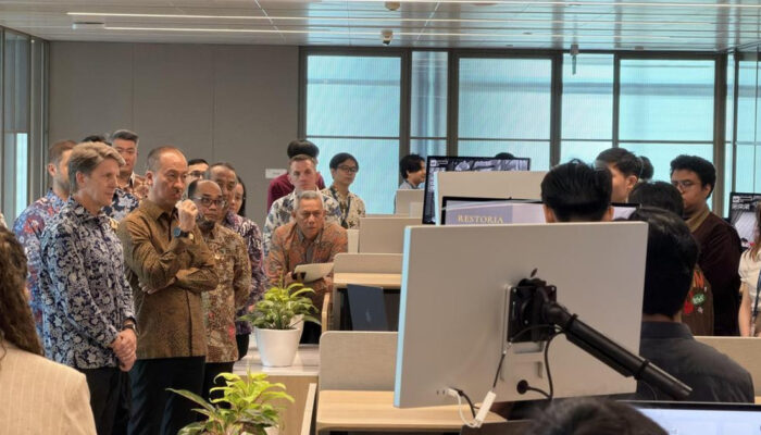 Terungkap Rahasia Apple Buka Kelas Usia 18 Sampai 82 Tahun