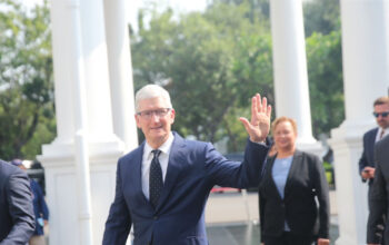 Tim Cook Mundur dari Apple Kekayaan Melonjak Triliunan Dolar