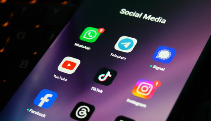 Waspada Nudge Tombol Next Pengaruhi Otak Anak Tanpa Sadar