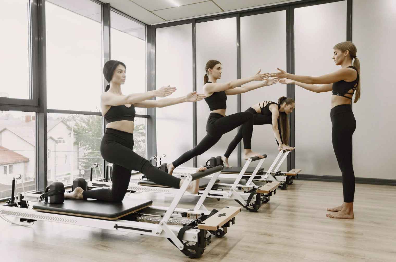 Hal yang Harus Diperhatikan dalam Memilih Keramik untuk Studio Pilates