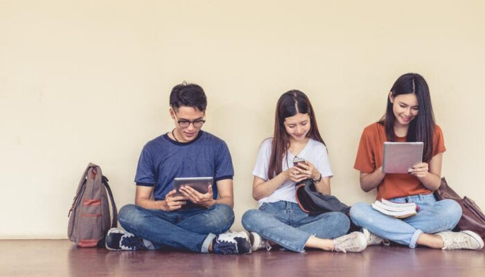 Anak Muda Rentan Judi Online Bahaya Digital Mengintai