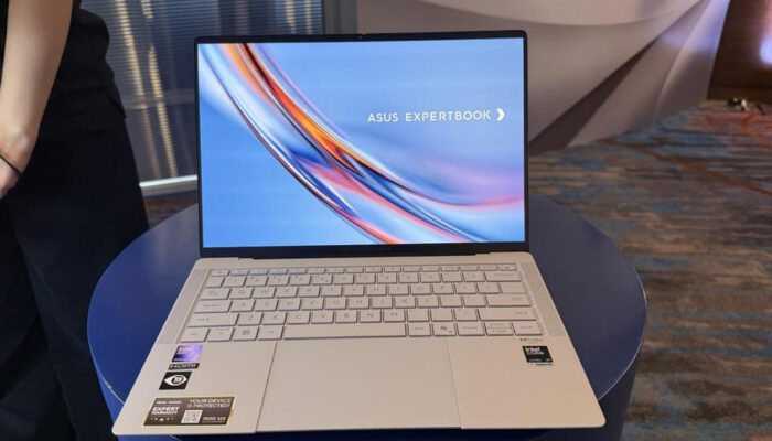 Asus ExpertBook Ultra: Layar Tandem OLED, Buat Bisnis Bergaya