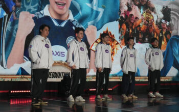 Duel Panas Evos RRQ Hoshi Penentu Nasib Playoff MPL S17