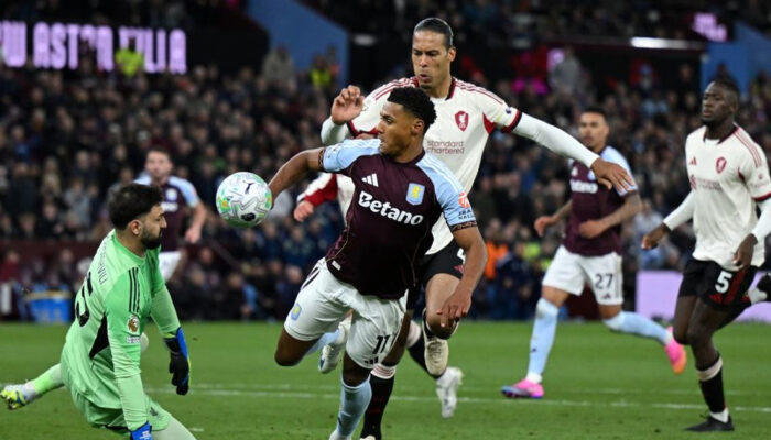Liverpool Dibantai Aston Villa Kans UCL Goyah Netizen Geger