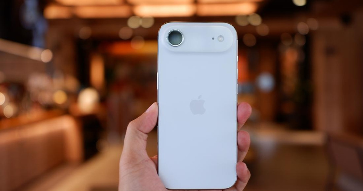 Pesaing Mundur, iPhone Air 2 Sendirian Hadapi Pasar Tipis