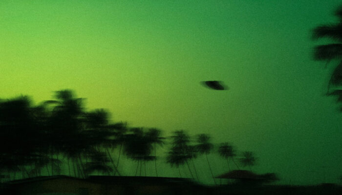 Rahasia UFO Terungkap Astronot Akui Cahaya Aneh di Langit