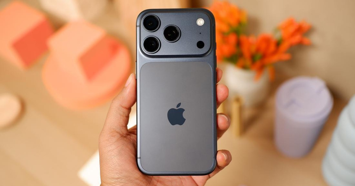 Revolusi Chip iPhone Intel Tantang Dominasi TSMC Apple