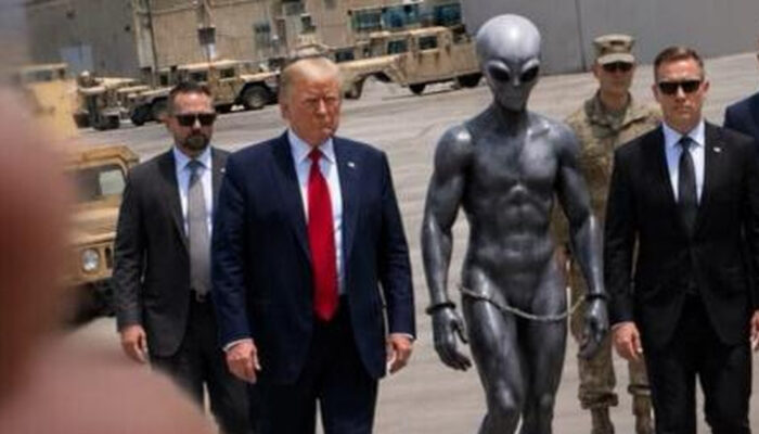Trump Pamer Foto Alien Viral Asli AI atau Editan Netizen Heboh