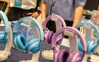 iClever Q950 Headphone Anak Aman Pertama Dunia Bersertifikasi TÜV