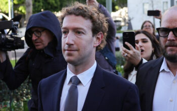 Karyawan Meta Lesu Dihantam PHK Zuckerberg Punya Jurus AI