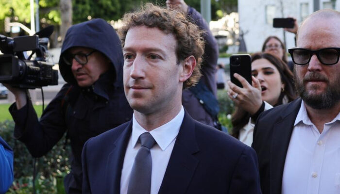 Karyawan Meta Lesu Dihantam PHK Zuckerberg Punya Jurus AI