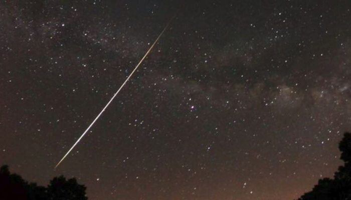Langit AS Geger Meteor Meledak Dahsyat Setara Ratusan Ton TNT