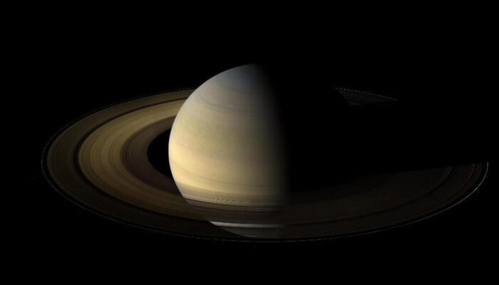 Saturnus Mendadak Punya 285 Bulan Ternyata Ini Rahasianya